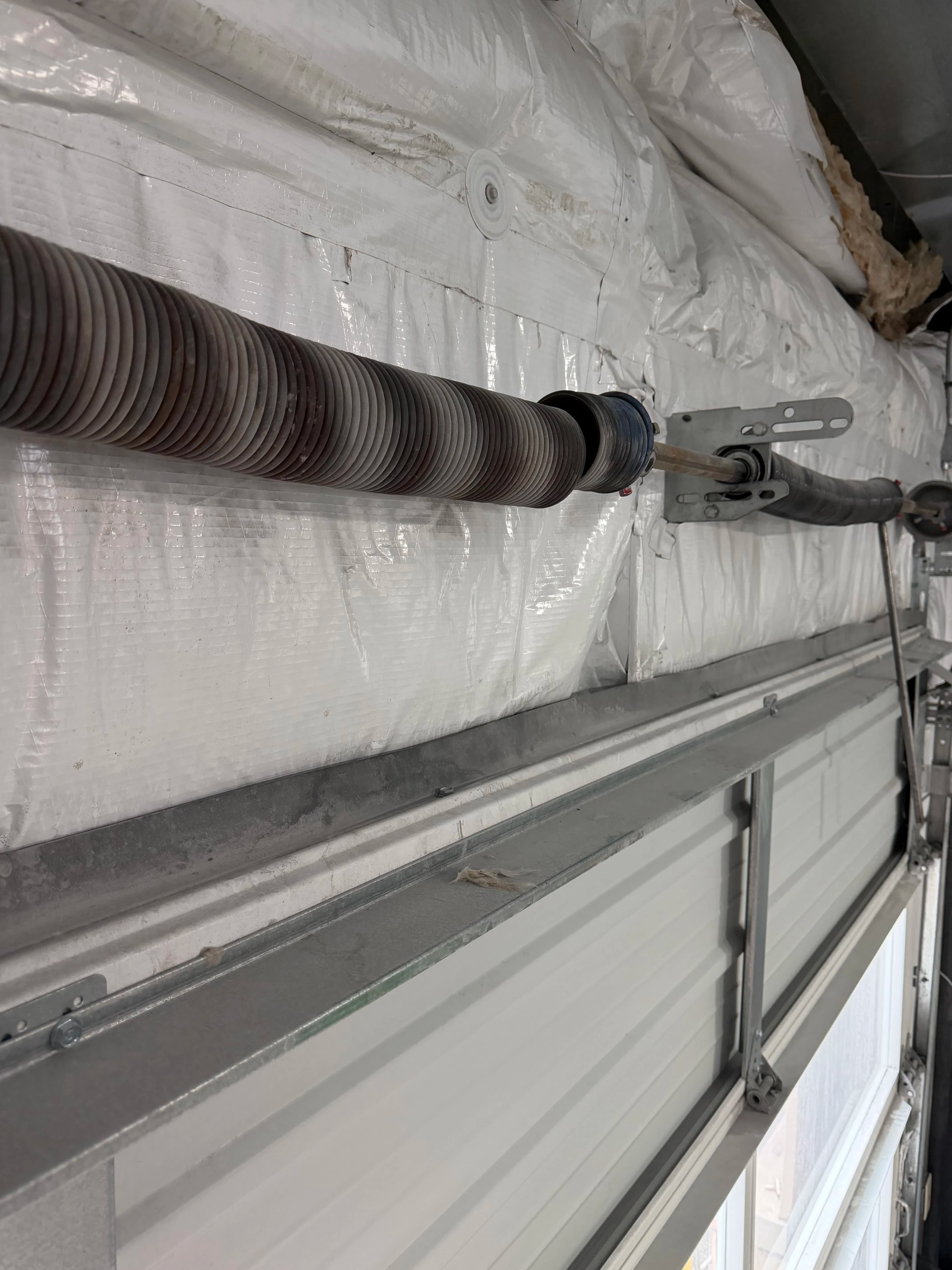 Project Commercial Torsion Spring Replacement Gets Bay Back in Service image